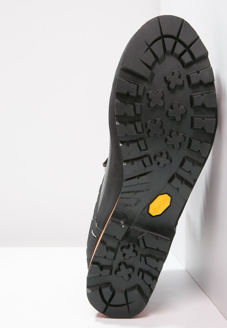 Salewa CROW GTX Klatresko blackpapaverorød Zalando.no Salewa CROW GTX Klatresko blackpapaverorød Zalando.no