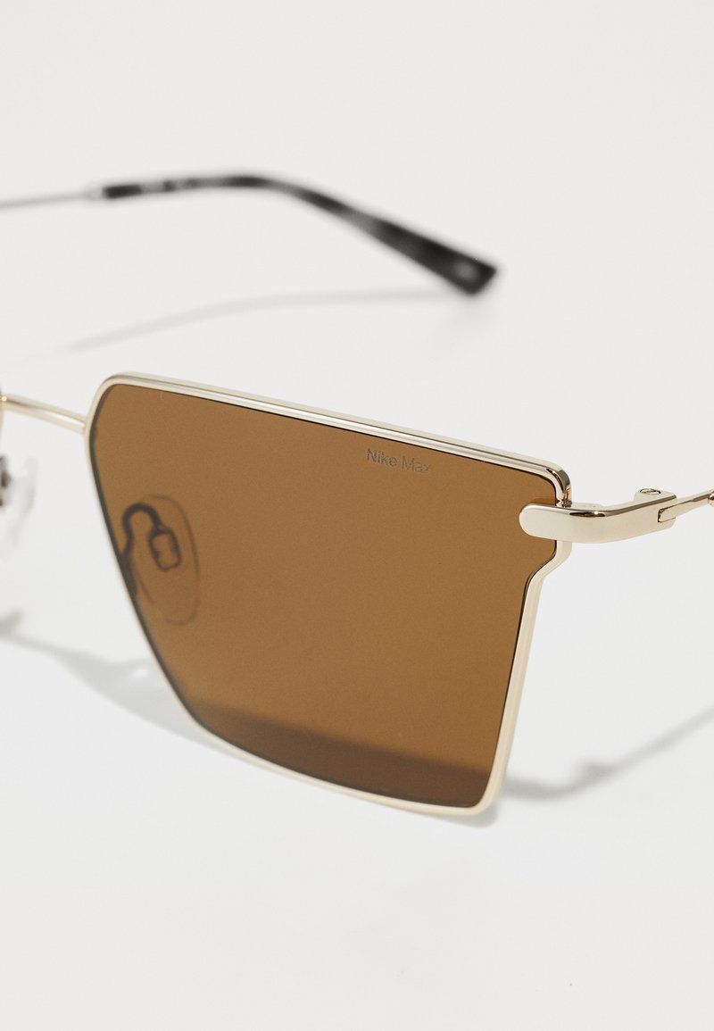 NWT Nike PURSUIT-FLAIR-IB3683X Gold 60mm Sunglasses NWT Nike NIKE-PURSUIT-FLAIR-IB3683X Matte Black 60mm Sunglasses main image 4