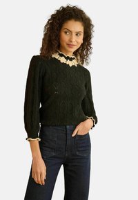 Nem kiválasztott, black