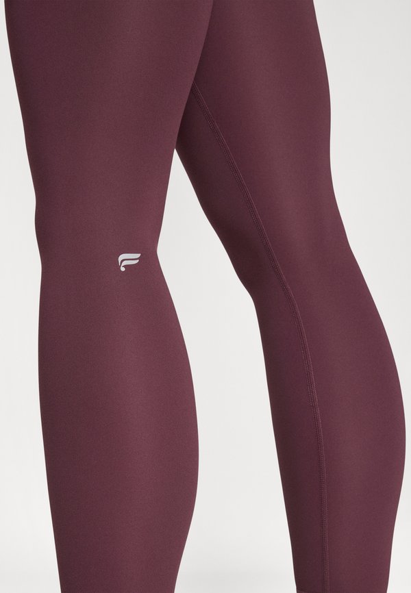 PURELUXE LONGLINE LOW IMPACT BRA - Light support sports bra - oxblood3