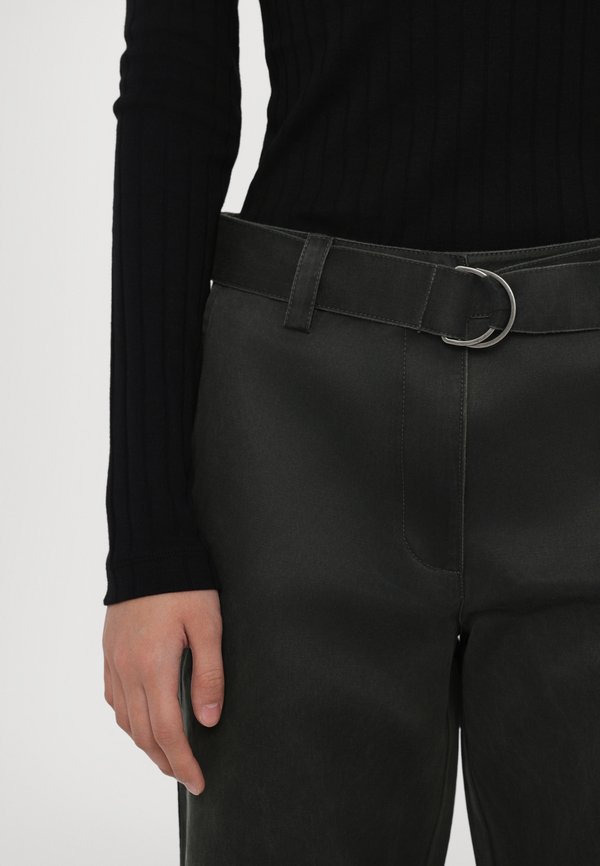 PEPHA TROUSER - Trousers3