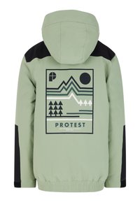 Hellgrüne Jacke mit einem schwarzen oberen Abschnitt, Kapuze und einem grafischen Design auf dem Rücken mit Bergen, Bäumen und dem Wort "PROTEST".