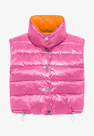 Pink glänzende Steppweste mit hohem Kragen, orangefarbenem Futter, silbernen Druckknöpfen und verstellbaren Kordelzügen am Saum.