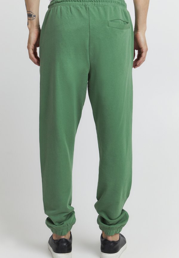 SDBRYAN LOOSE FIT - Tracksuit bottoms - fairway2