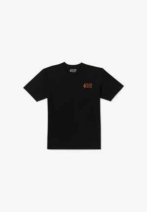 T-shirt en coton noir à manches courtes, avec un petit logo orange sur la poitrine gauche. Design simple à col rond.