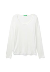 Witte blouse met lange mouwen, ronde hals, ontspannen pasvorm en groen label in de kraag van United Colors of Benetton.