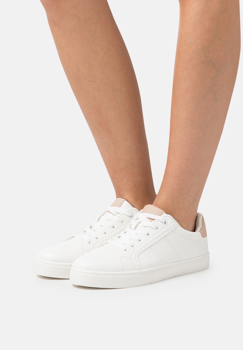 Anna Field Joggesko - white/beige