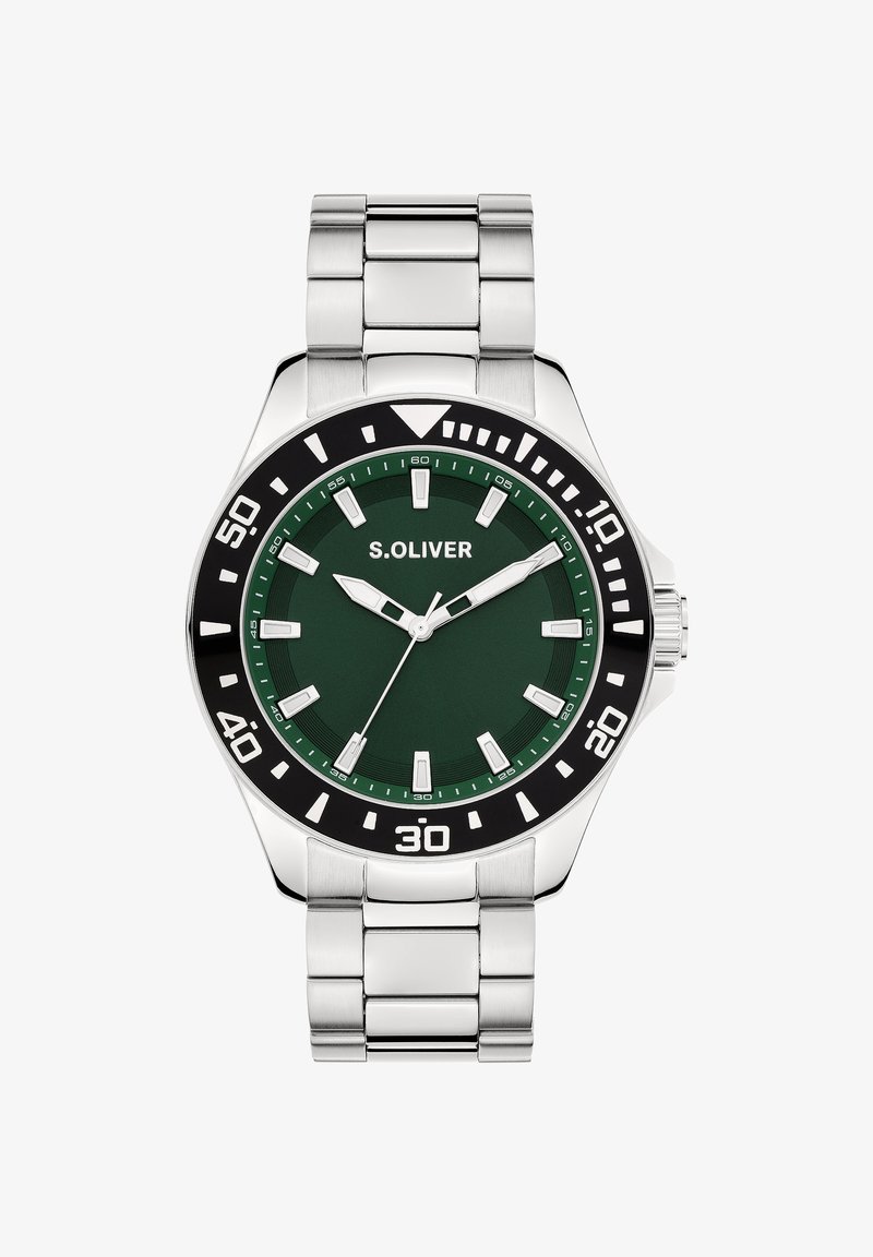 Montre S.OLIVER avec un boîtier rond en acier inoxydable argenté, cadran vert, lunette noire, index argentés et bracelet à maillons en acier argenté.