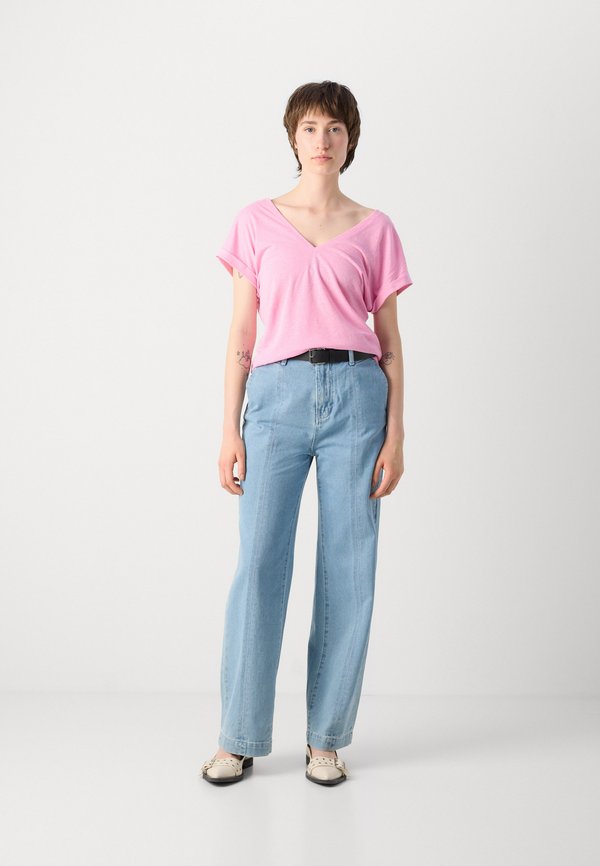 DORINE - Print T-shirt - rose indien2