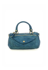 Borsa a tracolla in pelle teal con borchie dorate, manici arrotondati e chiusura con zip. Presenta una tasca frontale con bottoni a scatto e una texture leggermente spiegazzata.