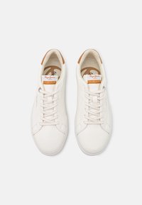 Pepe Jeans KENTON TOP - Sapatilhas - white
