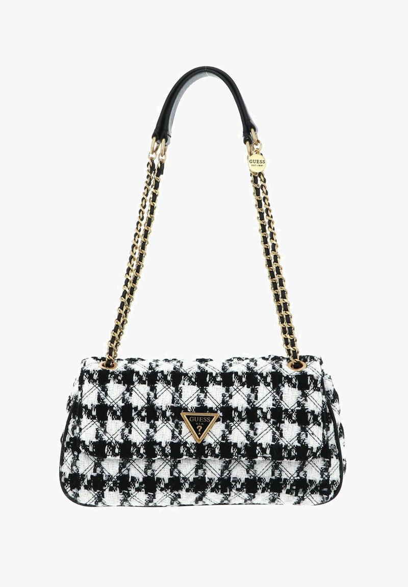 Sac en pied-de-poule noir et blanc en tissu texturé, muni d'une anse en chaîne dorée et d'une accent en métal avec logo de la marque.