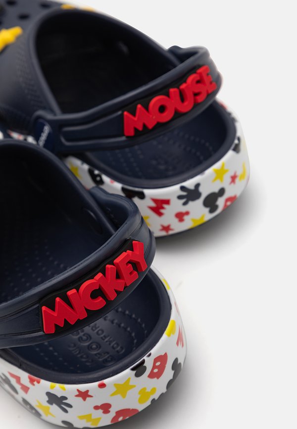 MICKEY FRIENDS UNISEX - Slippers2