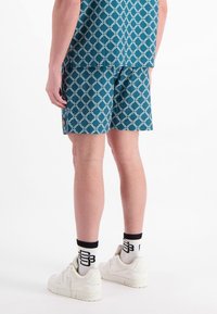 Black Bananas Shorts - green