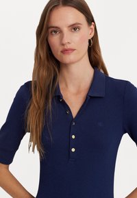 Lauren Ralph Lauren COTTON BLEND POLO DRESS - Džemperkleita - refined navy