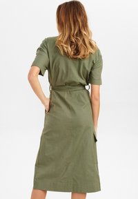 Nümph Abito a camicia - dark green