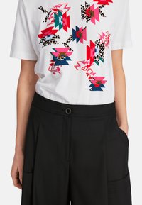 Marc Cain Stoffhose - black