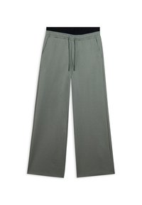 Pantalones de pierna ancha de color gris claro, hechos de una tela suave y elástica. Cuentan con una cinturilla elástica negra y dos bolsillos laterales para mayor comodidad.