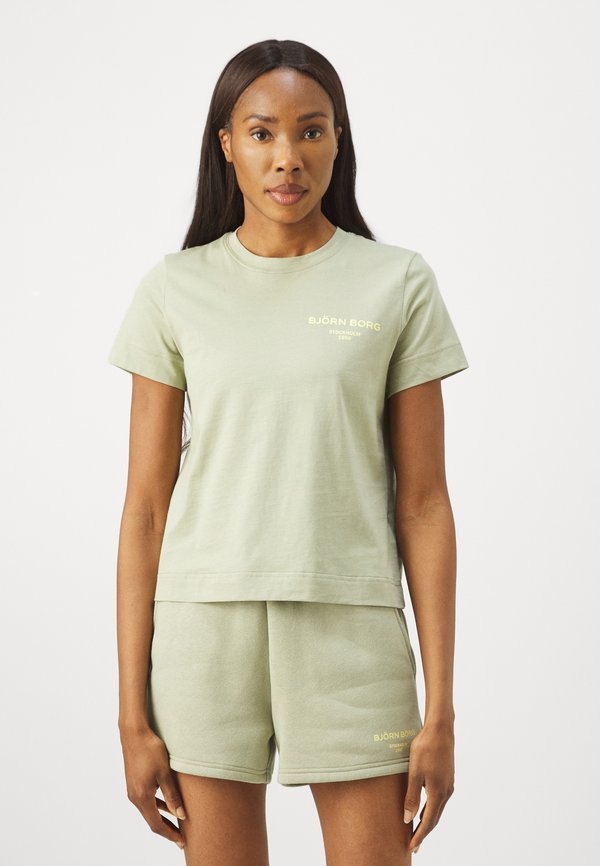 ESSENTIAL - Print T-shirt - tea2