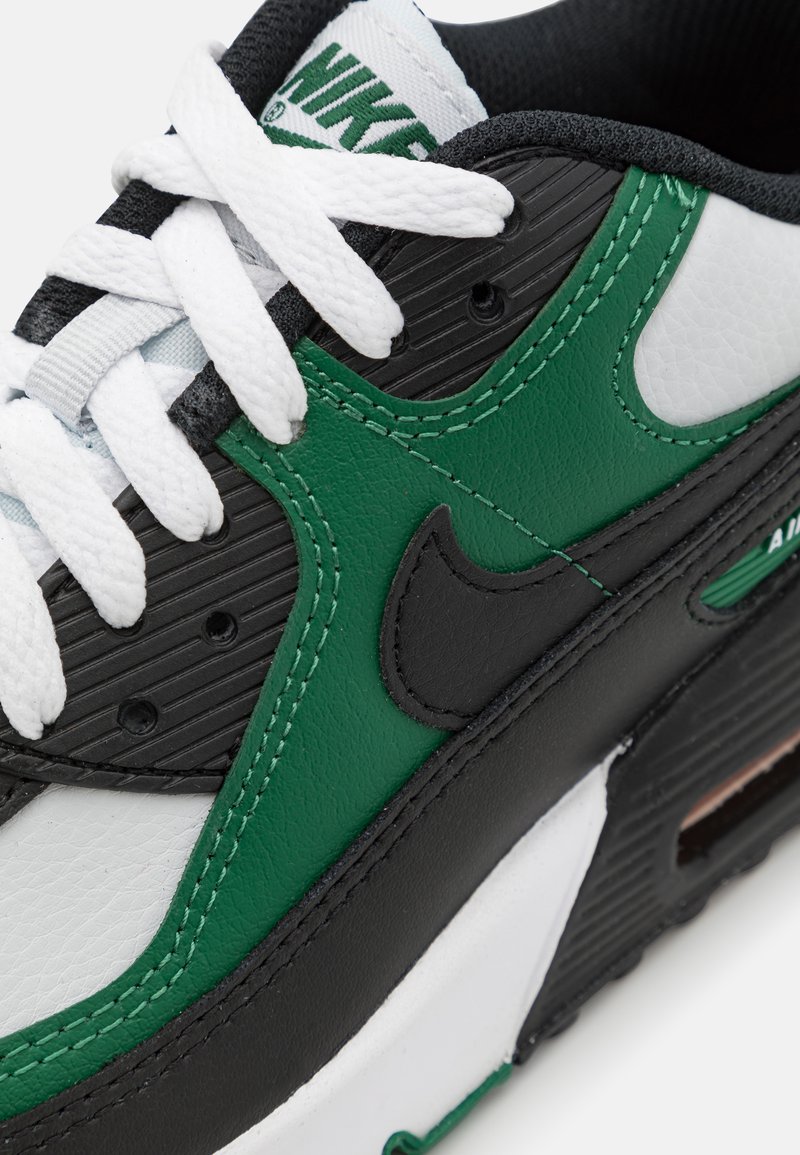 Nike green and black trainers Clearance