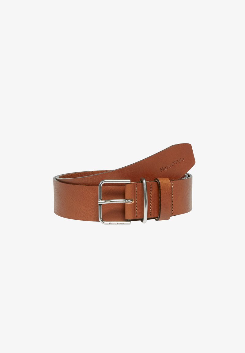 Brauner Ledergürtel mit strukturiertem Finish, silberner Metall-Schnalle und einer genähten Schlaufe. Mit dem Markennamen, der in das Leder eingeprägt ist.