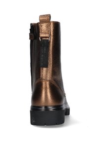 Metallic bronzefarvet ankelstøvle med chunky sort sål, lynlås i siden og greb med sort stofsløjfe bagpå.