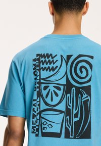 Shiwi Apdrukāts T-krekls - sky blue