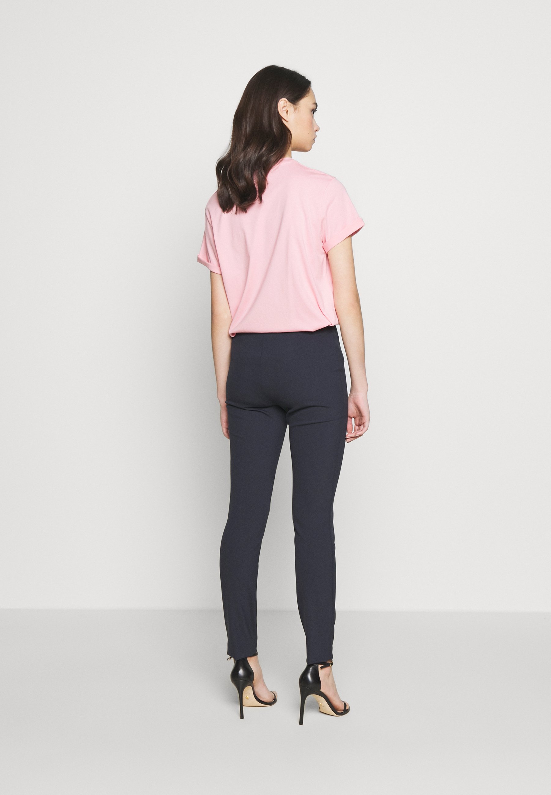 Escada Sport TEPITA Bukse navy Zalando.no Escada Sport TEPITA - Bukse - black