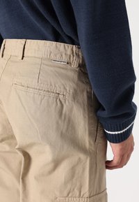 Jack & Jones Kapsáče - beige