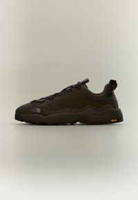 Δεν επιλέχθηκε, smokey brown/dark chestnut