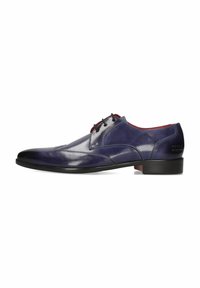 Scarpe da cerimonia in pelle blu scuro con un design elegante e punta tonda. Presentano cinque asole, una superficie liscia e un sottile bordo rosso a contrasto.