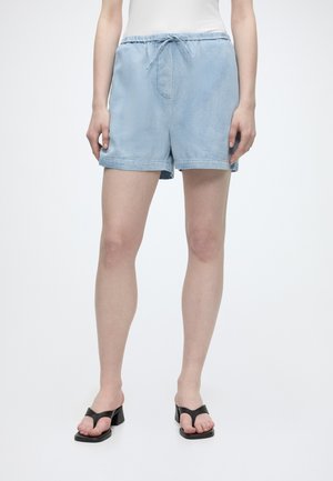 Modström ALVARMD SHORTS - Farkkushortsit - cashmere wash