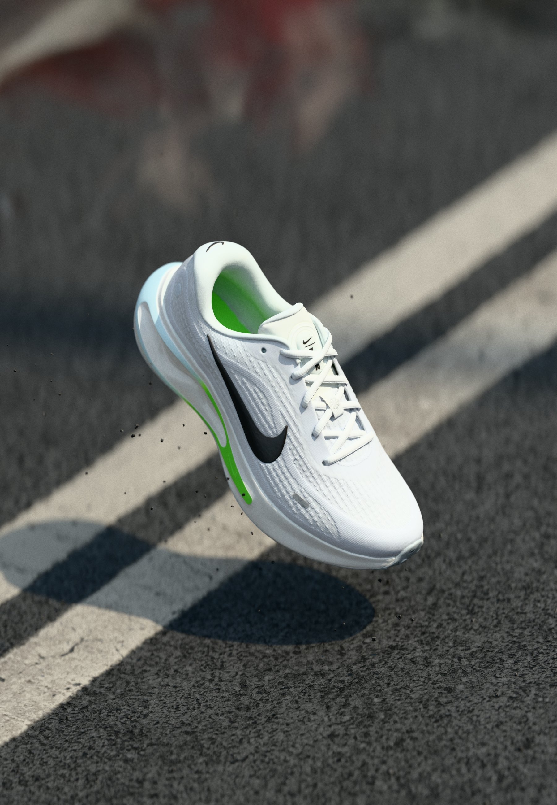 Nike Performance JOURNEY RUN - Road running shoes - white 