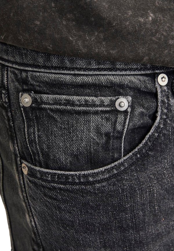 CHRIS CLASSIC - Relaxed fit jeans3