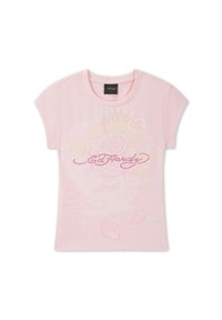 Rosa T-Shirt mit kurzen Ärmeln, auf der Vorderseite mit einer Rose, einer Krone und dem Schriftzug "Ed Hardy" verziert, geschmückt mit Strasssteinen.
