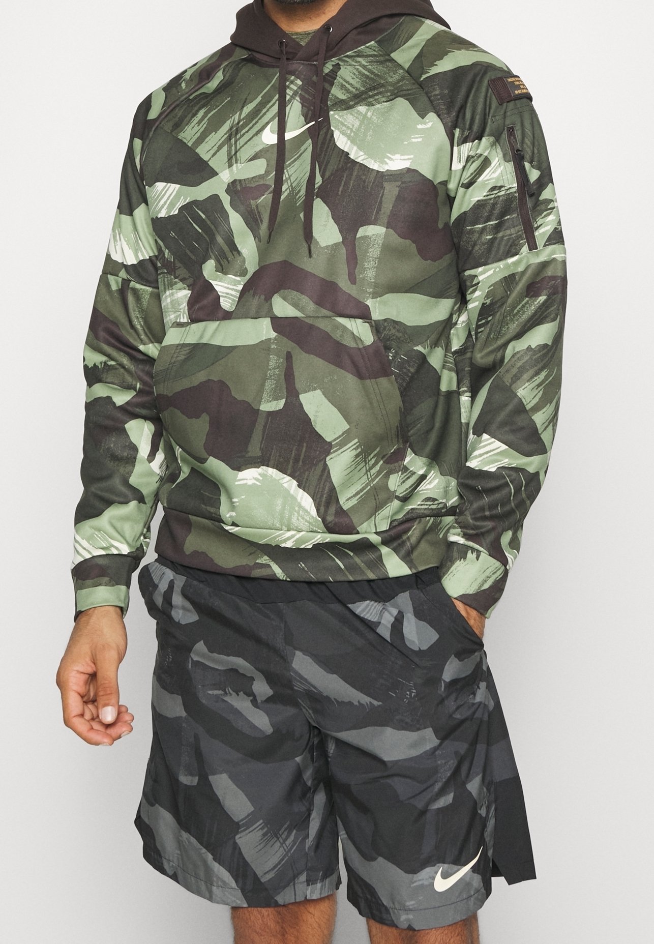nike camo pullover hoodie
