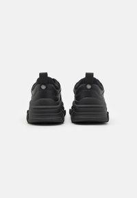 Steve Madden PROGRESSIVE - Tenisky - black