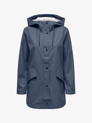 Sinine veekindel kapuutsiga jope, ees surunappidega, reguleeritavate nööridega ja kahe eesmine klapiga taskuga, kujutatud valgel taustal.