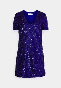 V-ringad klänning med korta ärmar i glittrande tyg i stark elblå färg, med en figursydd form och strukturerad yta med reflekterande paljetter.