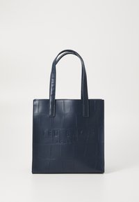 Borsa a tracolla in ecopelle blu navy con motivo coccodrillo, con la scritta in rilievo "TED BAKER LONDON" sul fronte e due manici robusti.