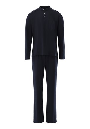 Schwarzes Pyjama-Set mit langen Ärmeln, einem Kragen mit drei Knöpfen und passenden geraden Hosen, dargestellt vor weißem Hintergrund.