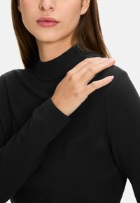 Marc Cain Strickpullover - black