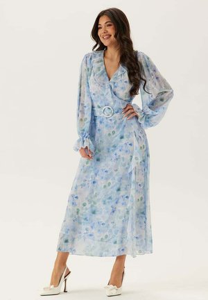 BELTED - Maxiklänning - light blue