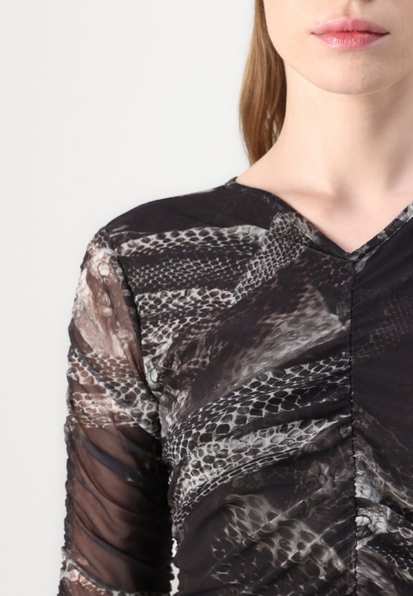 KEIKO - Long sleeved top3