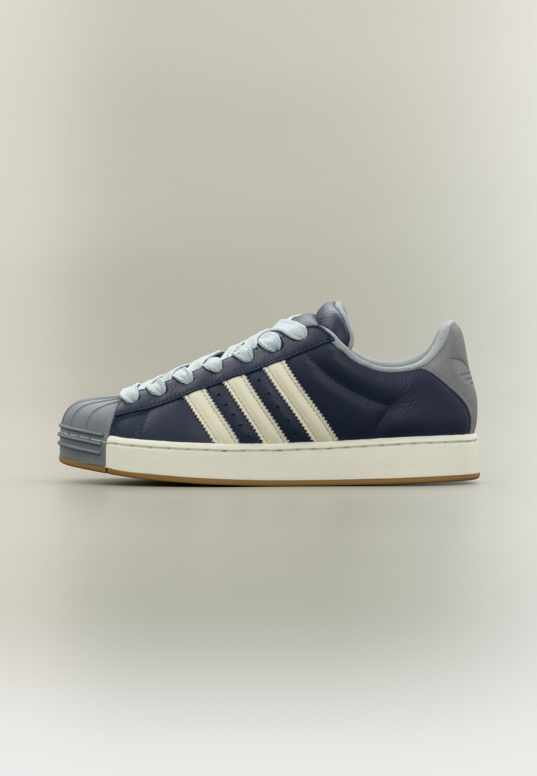 adidas Originals SUPERSTAR ST UNISEX - Skateschuh - shadow navy/off  white/dunkelblau - Zalando