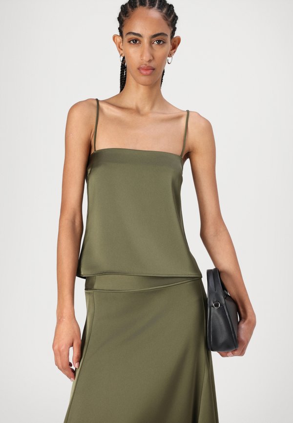 VRENI - Top - olive night2