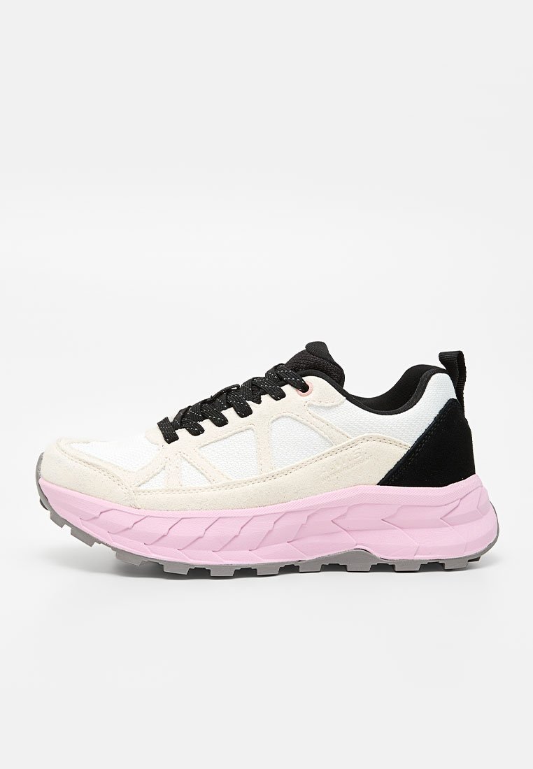 Zapatillas de senderismo