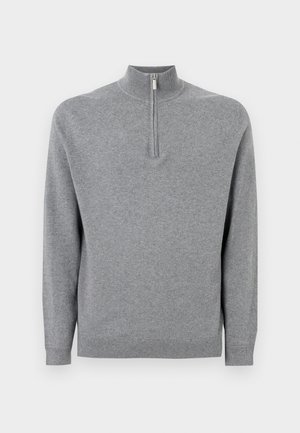 Suéter gris de pullover con cuello alto y cremallera de un cuarto. Cuenta con puños y dobladillo acanalados, fabricado en una suave tela de punto.