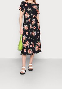 ONLY Freizeitkleid - black
