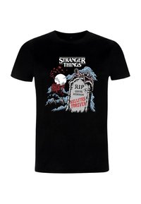 Camiseta negra de algodón con un estampado gráfico de una lápida con las palabras "RIP EDDIE MUNSON" y "HELLFIRE FOREVER", adornada con una luna y murciélagos.